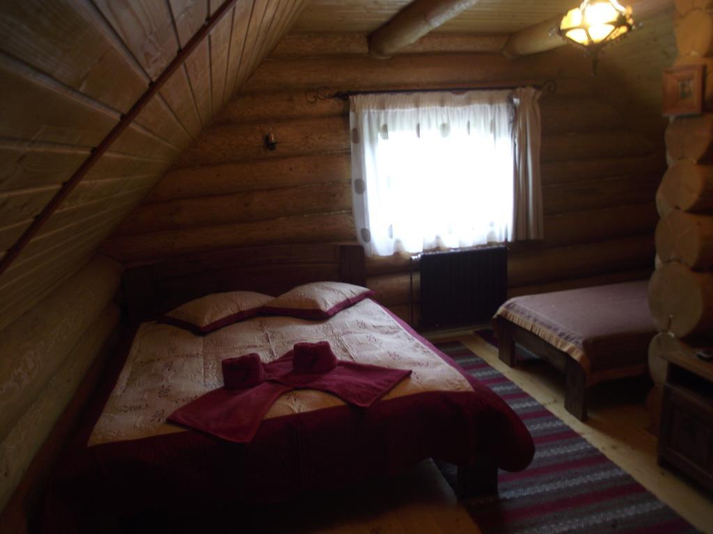 Cabana Piatra Runcului Vatra Moldoviţei المظهر الخارجي الصورة