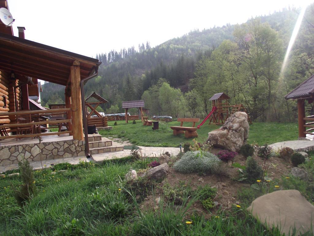 Cabana Piatra Runcului Vatra Moldoviţei المظهر الخارجي الصورة