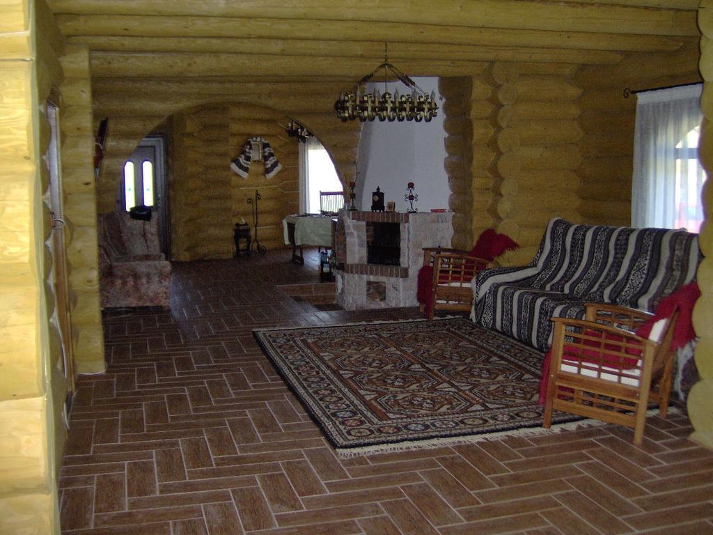 Cabana Piatra Runcului Vatra Moldoviţei المظهر الخارجي الصورة
